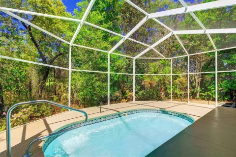 House in Homosassa, Florida 2 bedrooms, 166.76 sq.m. № 2116090 - photo 3