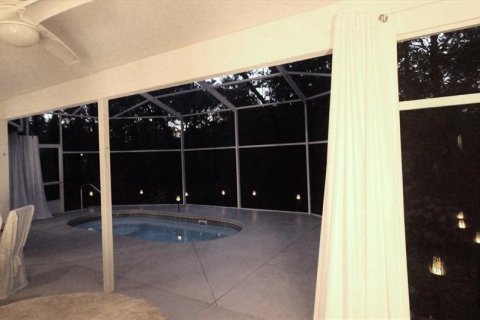 House in Homosassa, Florida 2 bedrooms, 166.76 sq.m. № 2116090 - photo 29