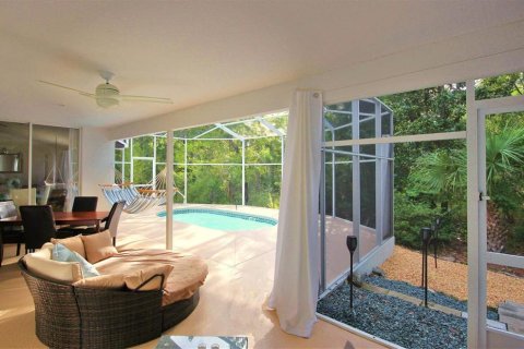 House in Homosassa, Florida 2 bedrooms, 166.76 sq.m. № 2116090 - photo 14