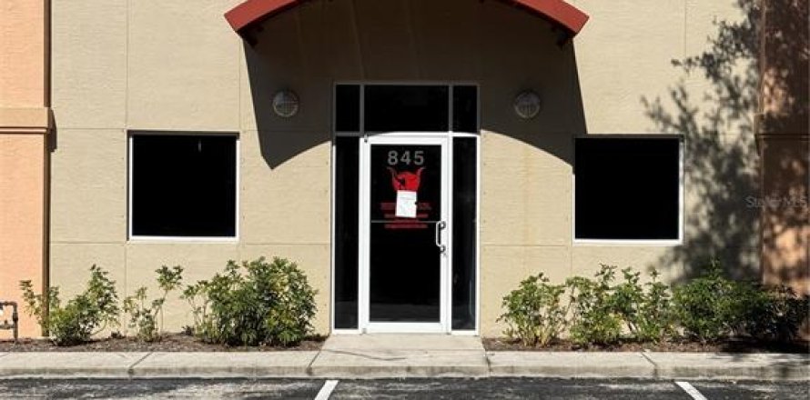 Propiedad comercial en St. Lucie, Florida 144.93 m2 № 1531791