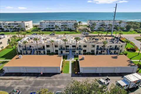 Condo à Melbourne Beach, Floride, 2 chambres № 2101251