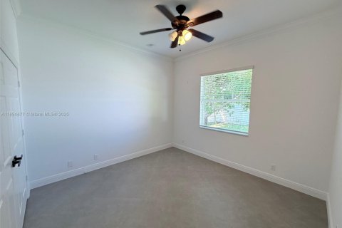 House in Port St. Lucie, Florida 6 bedrooms, 265.24 sq.m. № 2077052 - photo 22