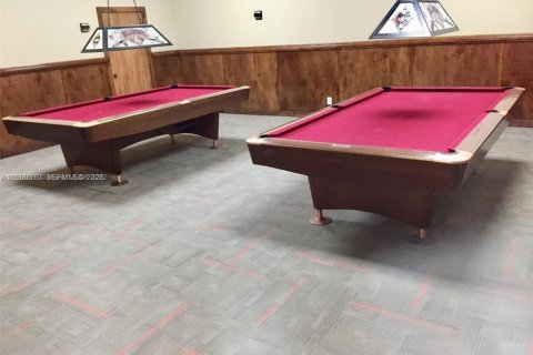 Купить кондоминиум в Халландейл-Бич, Флорида 1 спальня, 68.38м2, № 2064130 - фото 26