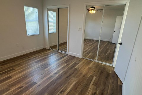 Villa ou maison à louer à Dania Beach, Floride: 3 chambres, 105.07 m2 № 2350746 - photo 3