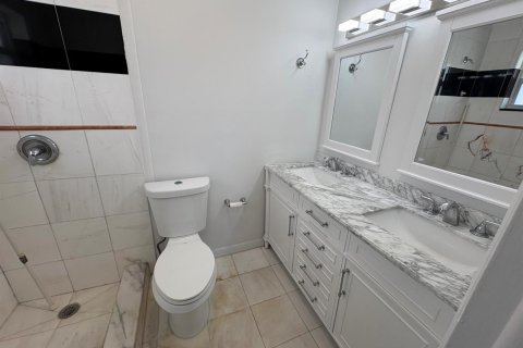 Villa ou maison à louer à Dania Beach, Floride: 3 chambres, 105.07 m2 № 2350746 - photo 12