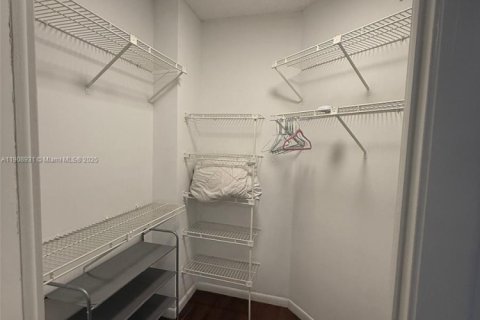 Condominio en venta en Doral, Florida, 2 dormitorios, 96.25 m2 № 2013667 - foto 14