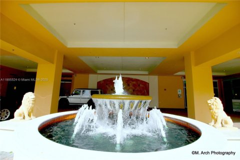 Condo in Sunny Isles Beach, Florida, 3 bedrooms  № 2081469 - photo 25