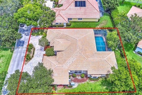 Casa en venta en Coral Springs, Florida, 4 dormitorios, 298.03 m2 № 1863220 - foto 10