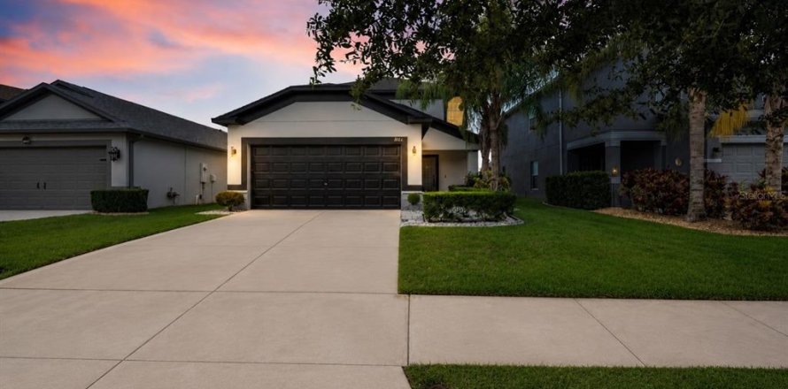 Villa ou maison à Ruskin, Floride 3 chambres, 185.43 m2 № 2225800