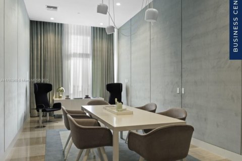 Condo in Sunrise, Florida, 2 bedrooms  № 1959276 - photo 6