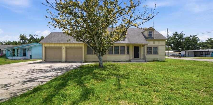 Casa en Bradenton, Florida 4 dormitorios, 199.83 m2 № 2132134