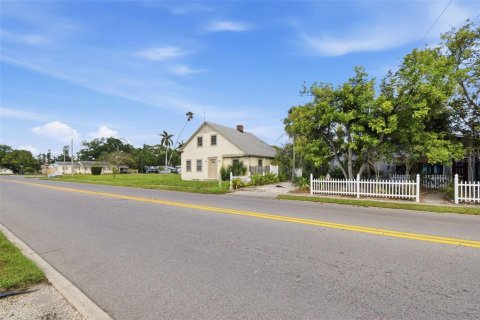 Casa en venta en Bradenton, Florida, 4 dormitorios, 199.83 m2 № 2132134 - foto 5