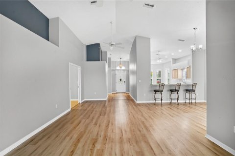 Villa ou maison à vendre à Weeki Wachee, Floride: 3 chambres, 164.34 m2 № 2280017 - photo 19