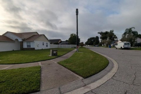 Casa en venta en Kissimmee, Florida, 3 dormitorios, 114.73 m2 № 1916752 - foto 2