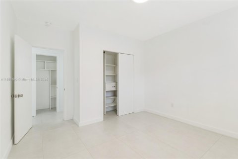 Appartement à louer à Miami Beach, Floride: 1 chambre, 65.03 m2 № 1929098 - photo 8