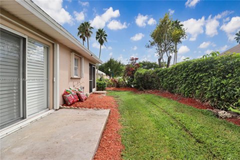Villa ou maison à vendre à Homestead, Floride: 2 chambres, 108.79 m2 № 1946618 - photo 20