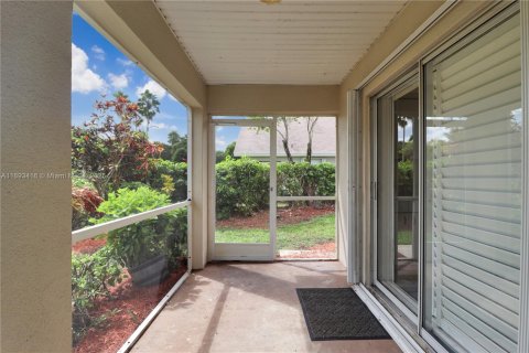 Villa ou maison à vendre à Homestead, Floride: 2 chambres, 108.79 m2 № 1946618 - photo 18