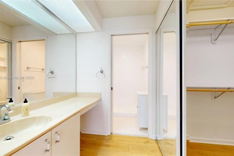 Villa ou maison à vendre à Homestead, Floride: 2 chambres, 108.79 m2 № 1946618 - photo 13