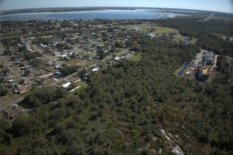 Commercial property in Lake Wales, Florida № 1868515 - photo 6