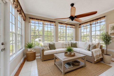 House in Crystal River, Florida 3 bedrooms, 343.27 sq.m. № 2151337 - photo 25