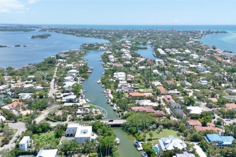 Купить виллу или дом в Сарасота, Флорида 5 комнат, 200.95м2, № 1904200 - фото 28