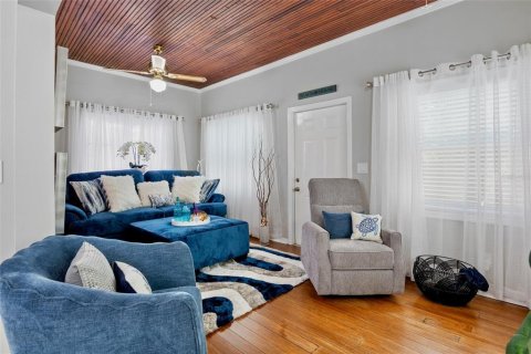 Купить виллу или дом в Сарасота, Флорида 5 комнат, 200.95м2, № 1904200 - фото 20