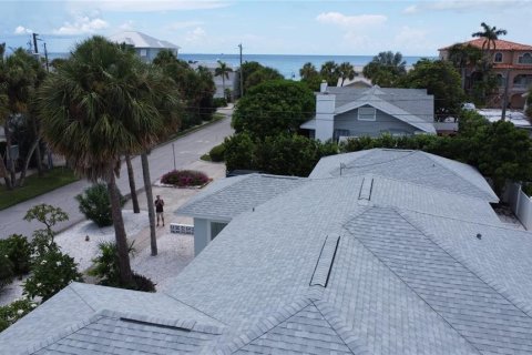 House in Clearwater, Florida 3 bedrooms, 196.21 sq.m. № 2166023 - photo 14