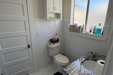 House in Clearwater, Florida 3 bedrooms, 196.21 sq.m. № 2166023 - photo 29