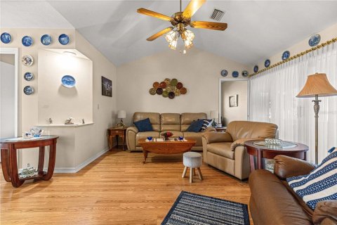 House in Summerfield, Florida 2 bedrooms, 130.81 sq.m. № 2107419 - photo 9