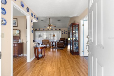 House in Summerfield, Florida 2 bedrooms, 130.81 sq.m. № 2107419 - photo 25