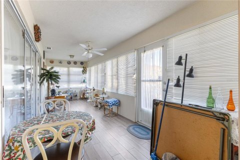 House in Summerfield, Florida 2 bedrooms, 130.81 sq.m. № 2107419 - photo 23
