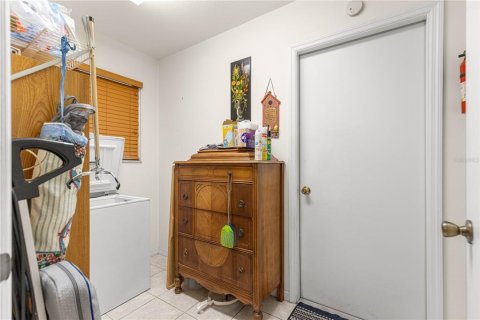 House in Summerfield, Florida 2 bedrooms, 130.81 sq.m. № 2107419 - photo 15