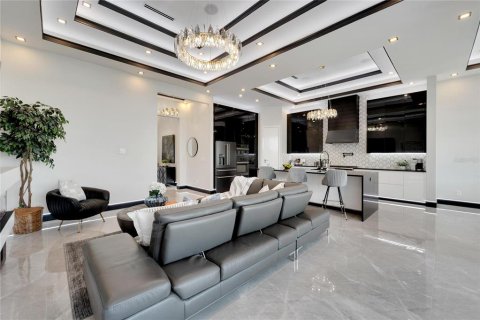 Casa en venta en Apollo Beach, Florida, 4 dormitorios, 198.72 m2 № 1258975 - foto 12