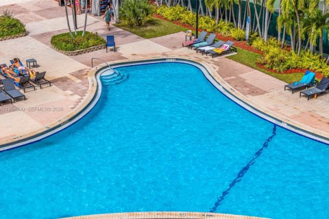 Condominio en venta en Sunny Isles Beach, Florida, 2 dormitorios, 139.82 m2 № 2042462 - foto 27