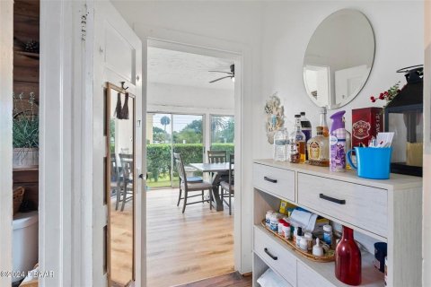 House in Daytona Beach, Florida 5 bedrooms, 284.19 sq.m. № 1832062 - photo 20