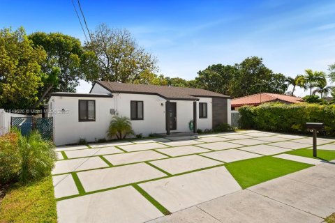 Купить виллу или дом в Майами, Флорида 5 спален, 180.32м2, № 1996154 - фото 3