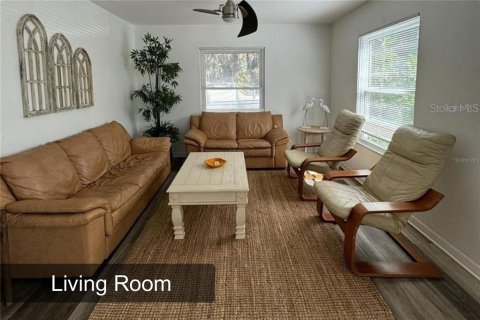Villa ou maison à vendre à Inglis, Floride: 3 chambres, 189.52 m2 № 2273271 - photo 11