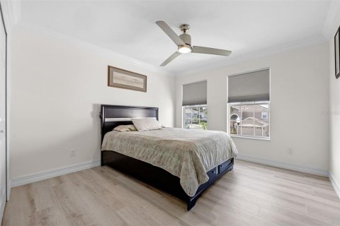 Casa en venta en Orlando, Florida, 5 dormitorios, 249.16 m2 № 1898536 - foto 24