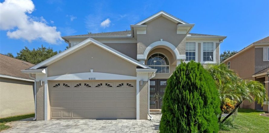 Casa en Orlando, Florida 5 dormitorios, 249.16 m2 № 1898536