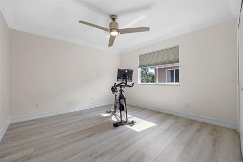 Casa en venta en Orlando, Florida, 5 dormitorios, 249.16 m2 № 1898536 - foto 22