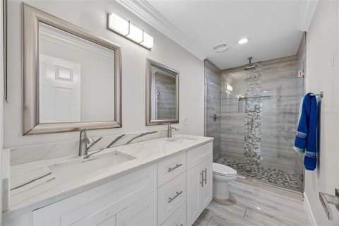 Casa en venta en Orlando, Florida, 5 dormitorios, 249.16 m2 № 1898536 - foto 4