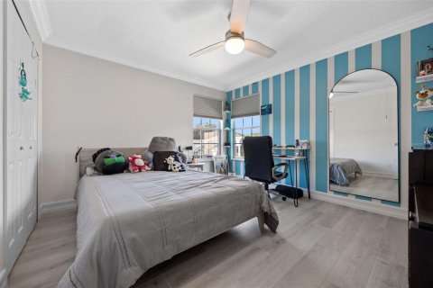 Casa en venta en Orlando, Florida, 5 dormitorios, 249.16 m2 № 1898536 - foto 26