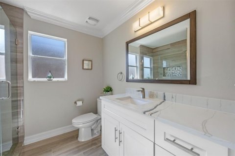 Casa en venta en Orlando, Florida, 5 dormitorios, 249.16 m2 № 1898536 - foto 23