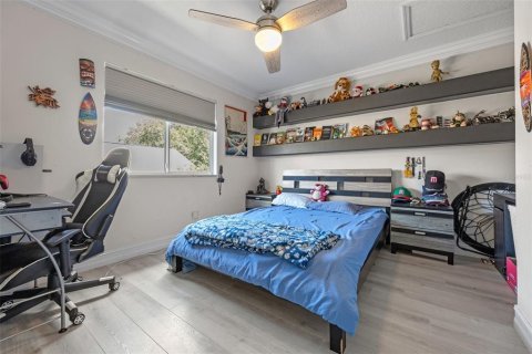 Casa en venta en Orlando, Florida, 5 dormitorios, 249.16 m2 № 1898536 - foto 25