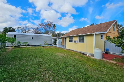 Villa ou maison à vendre à Tampa, Floride: 3 chambres, 112.97 m2 № 1720818 - photo 24