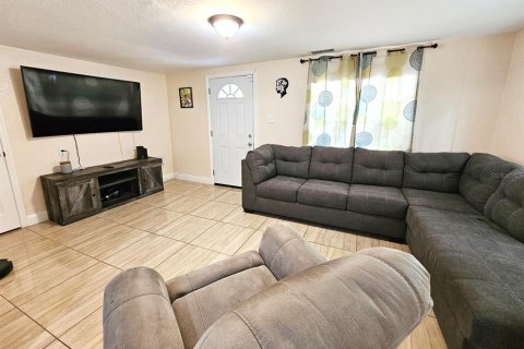 Villa ou maison à vendre à Tampa, Floride: 3 chambres, 112.97 m2 № 1720818 - photo 7