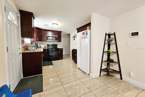 Villa ou maison à vendre à Tampa, Floride: 3 chambres, 112.97 m2 № 1720818 - photo 14