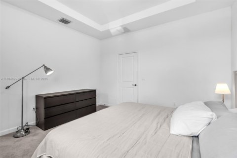 Townhouse in Coral Springs, Florida 3 bedrooms, 124.86 sq.m. № 1893296 - photo 24