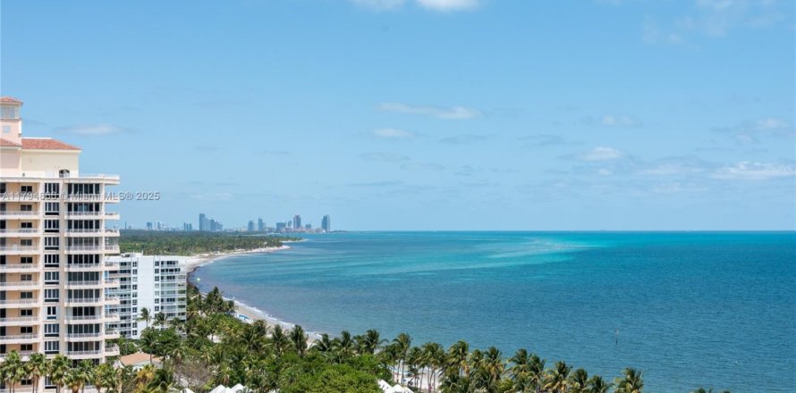 Condo à Key Biscayne, Floride, 4 chambres  № 1667526
