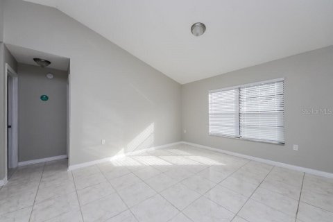 Villa ou maison à louer à Kissimmee, Floride: 3 chambres, 137.59 m2 № 2405634 - photo 8